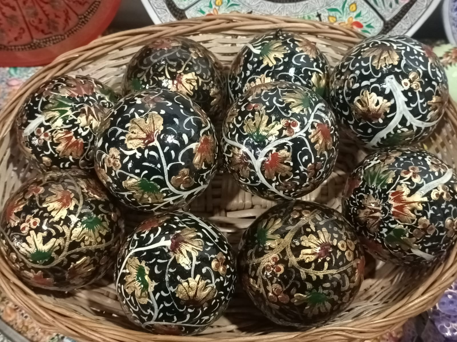 Hand painted christmas baubles, Handmade Christmas ornaments, Christmas Tree Decoratives, Paper Mache Baubles, Hanging Christmas Baubles
